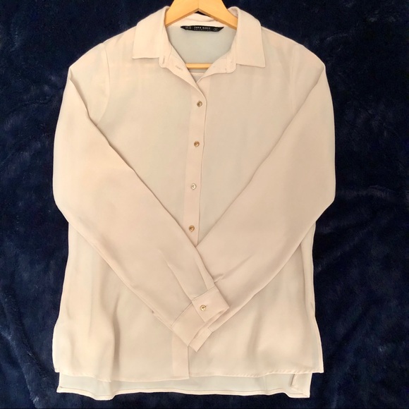 ❣️3/$30 Zara Basic Button Down Shirt - Picture 3 of 5